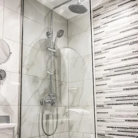 Amory By Hyllit Hotel 3*